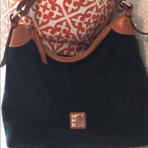 Classy Dooney and Bourke bucket bag